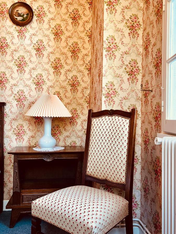 Maison Lomprere Fichous-Riumayou 外观 照片